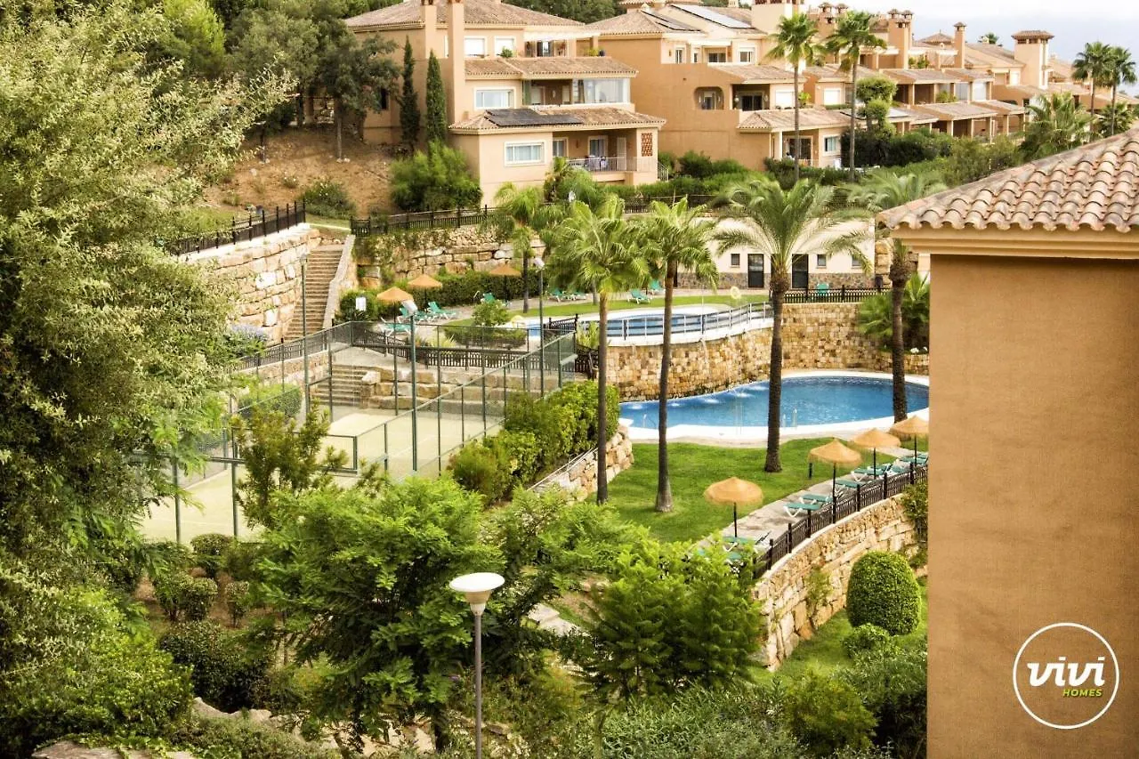 Vivi Homes - Valery Pool, Terrace & Padel Ojen