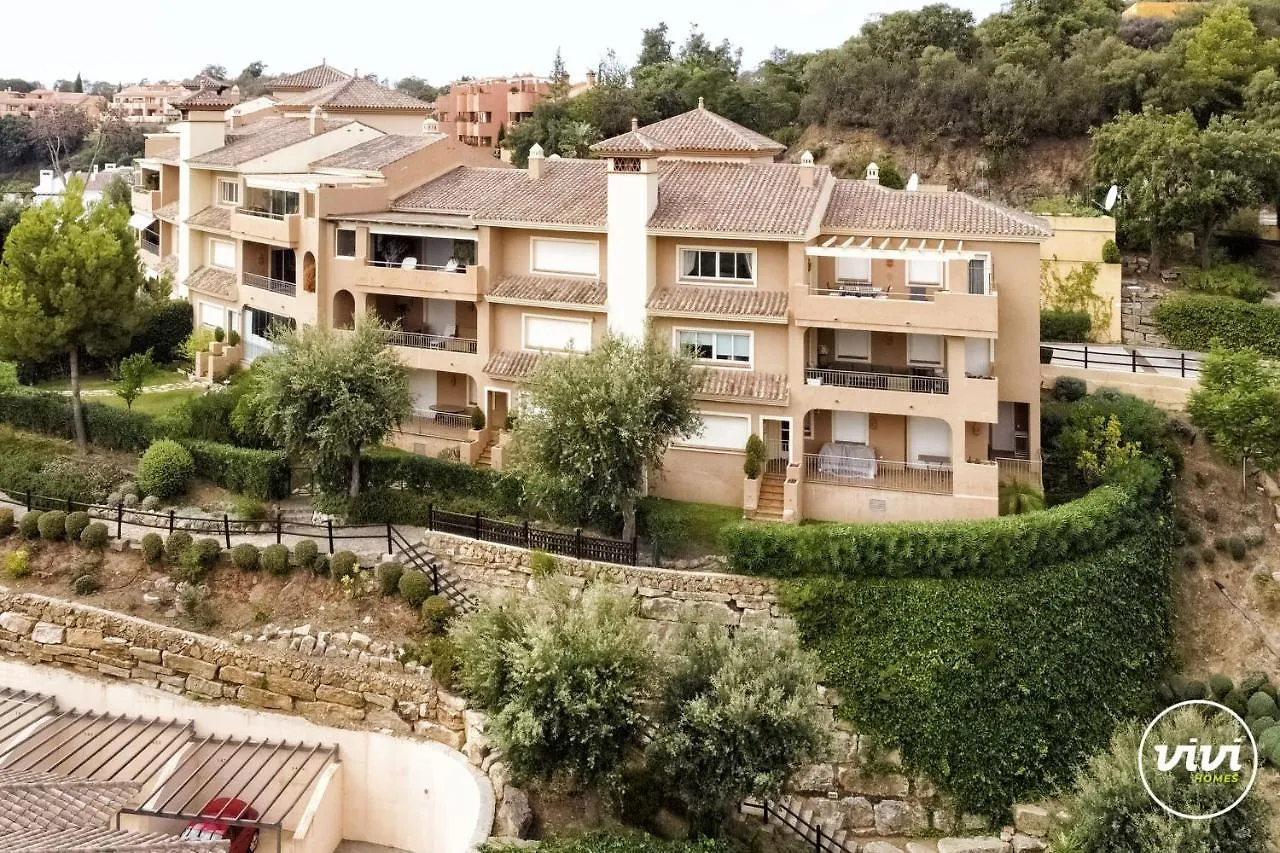 Vivi Homes - Valery Pool, Terrace & Padel Ojen